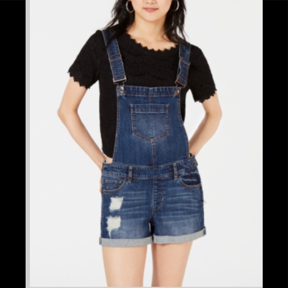 Dollhouse❌❌SOLD ❌❌
Juniors' Cuffed Denim Shortalls